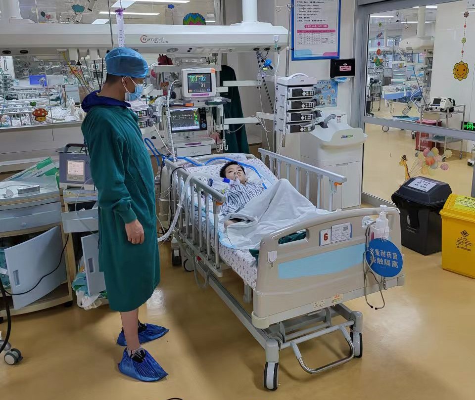 安顺跨省救护车出租公司